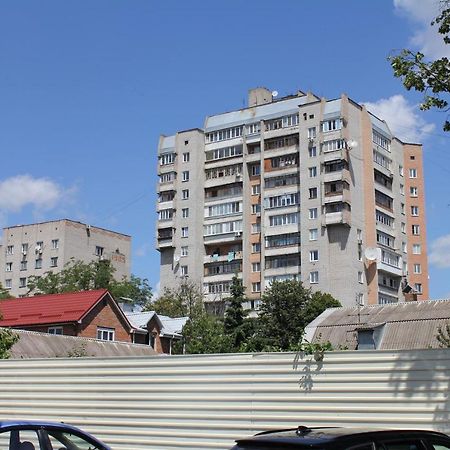 Комфортабельна Квартира Pirogovo Luaran gambar