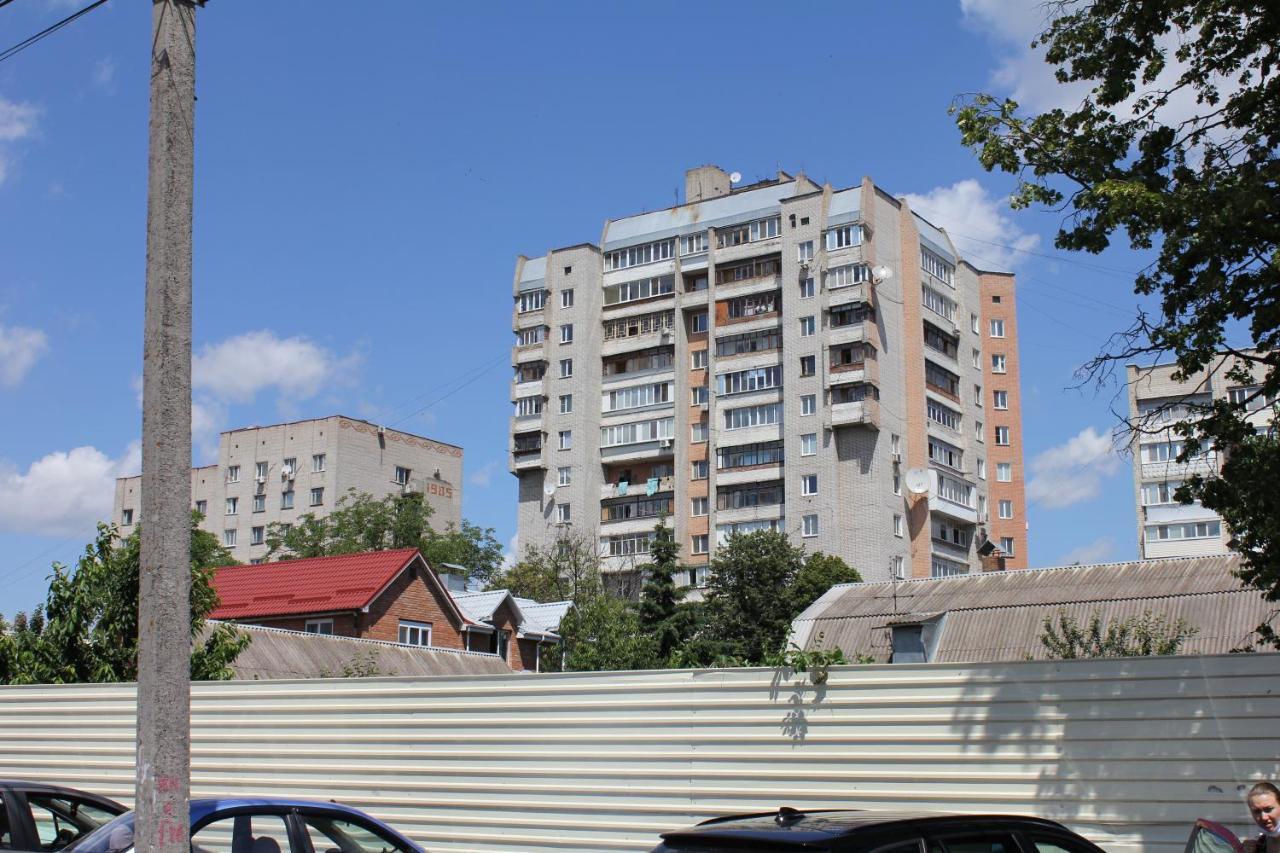 Комфортабельна Квартира Pirogovo Luaran gambar