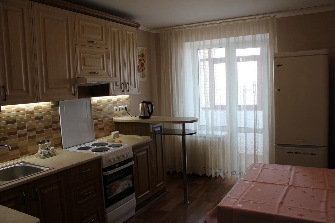 Комфортабельна Квартира Pirogovo Luaran gambar